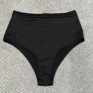 Black high waisted bottoms